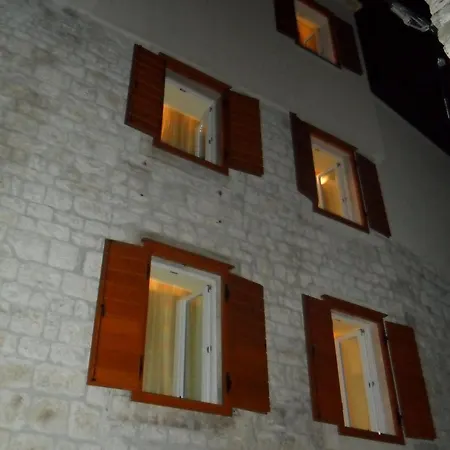 Ruzica Guest house 3*