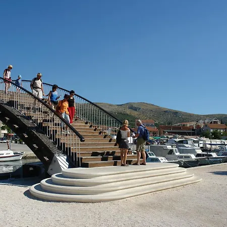 Ruzica Trogir