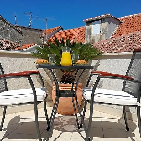 Ruzica Trogir