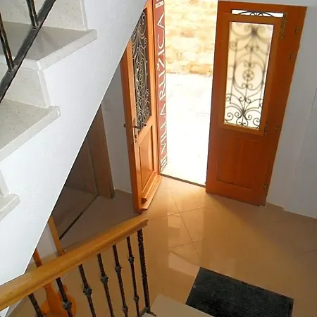 Ruzica Trogir