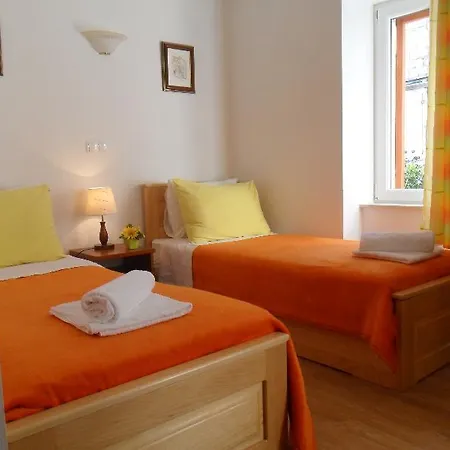 Ruzica Gostinjska kuća Trogir