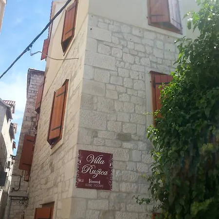 Ruzica בית הארחה טרוגיר